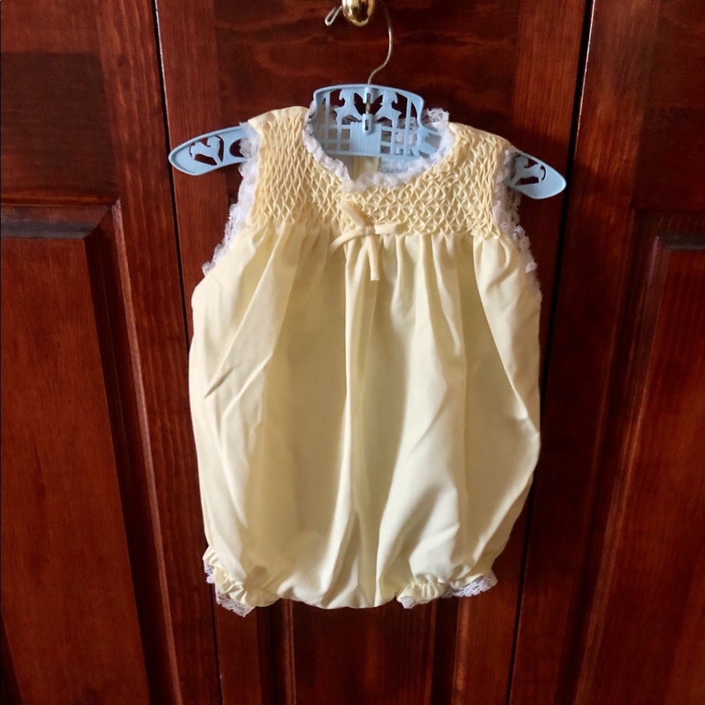Vintage 1970’s Cherubs XL Smocked Lace Trim Romper